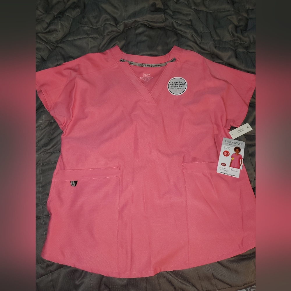 Cuddl duds womens scrub top